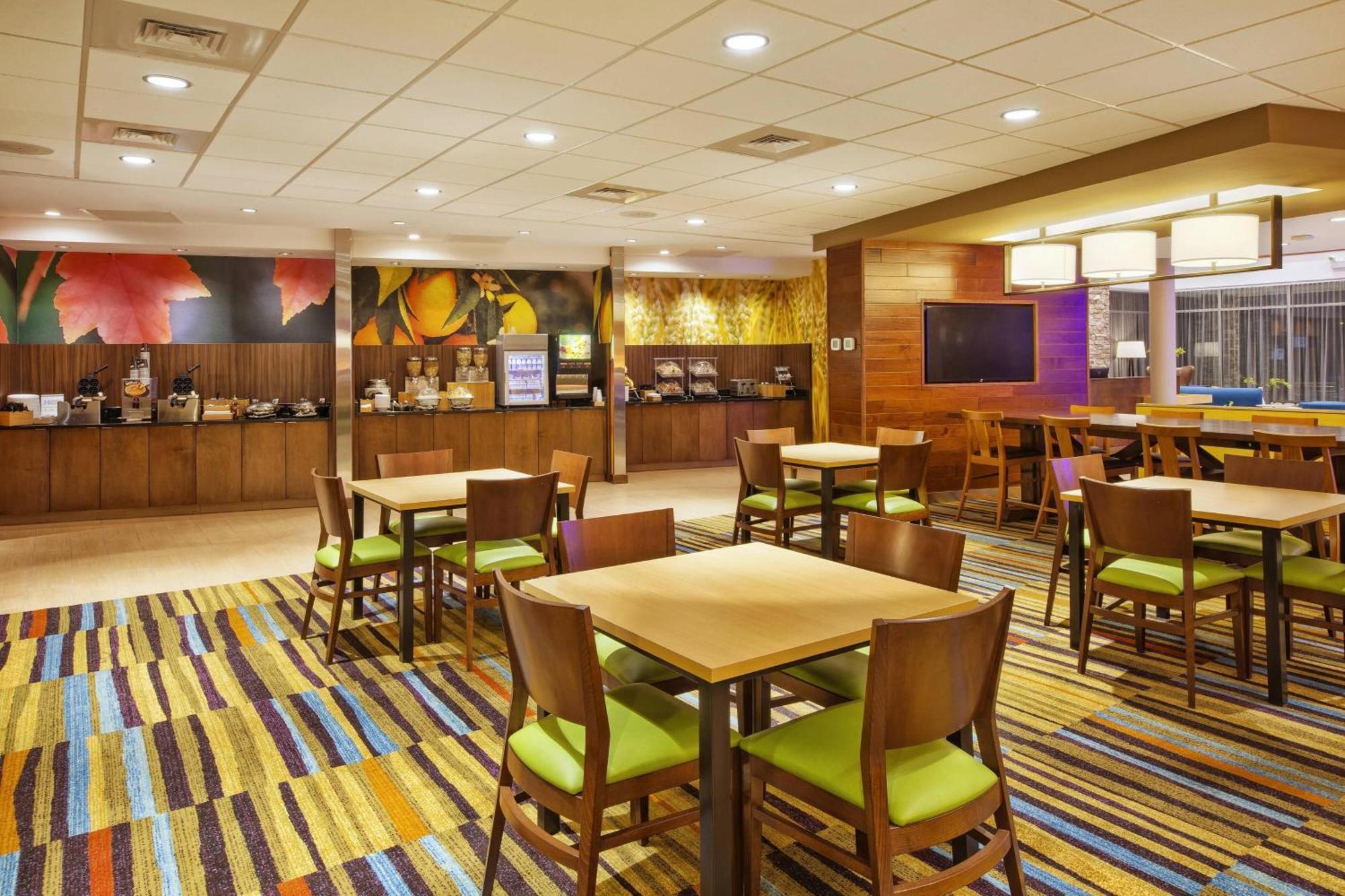 Fairfield Inn & Suites By Marriott Plattsburgh Eksteriør bilde