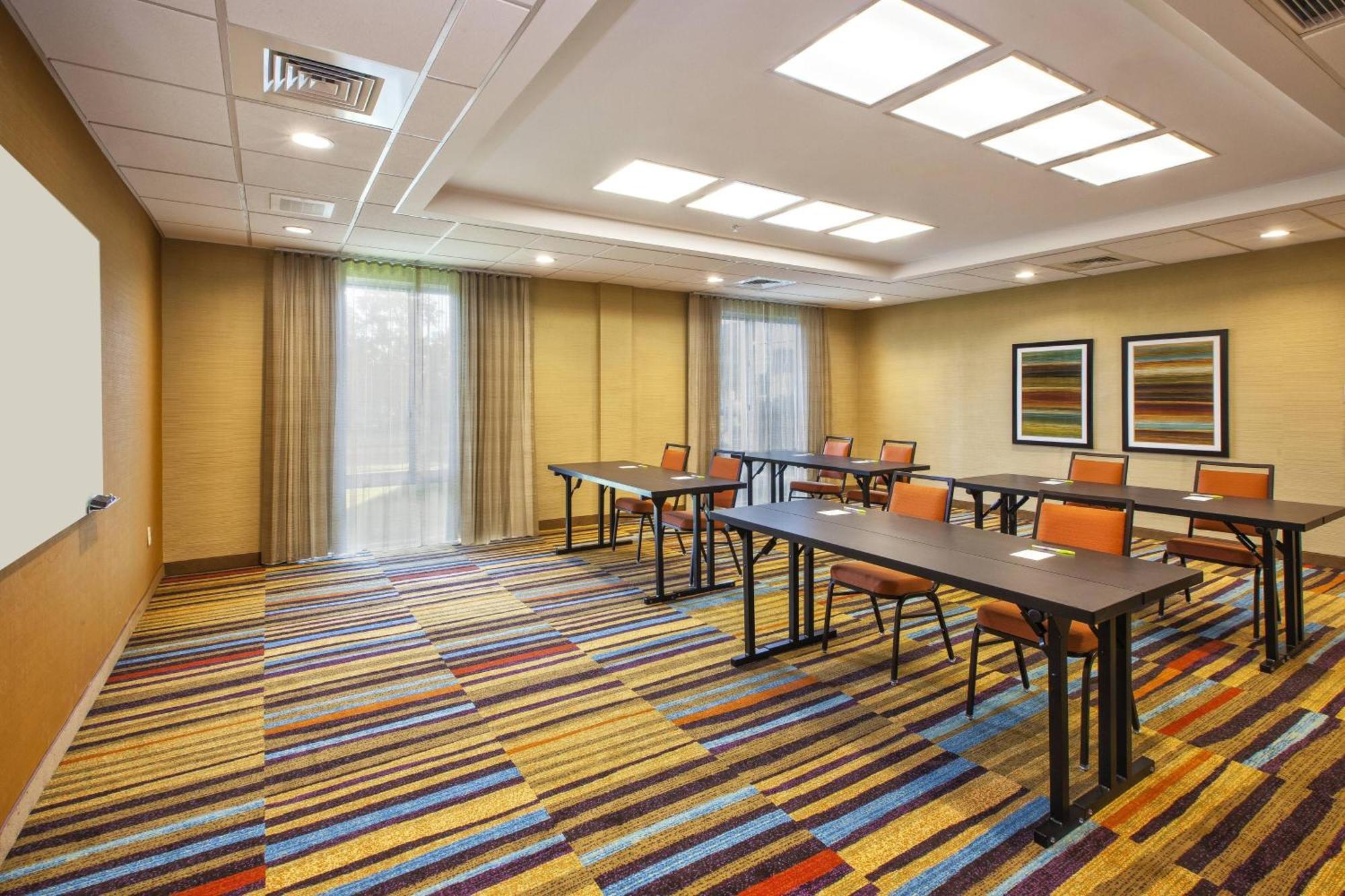 Fairfield Inn & Suites By Marriott Plattsburgh Eksteriør bilde