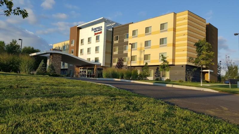 Fairfield Inn & Suites By Marriott Plattsburgh Eksteriør bilde