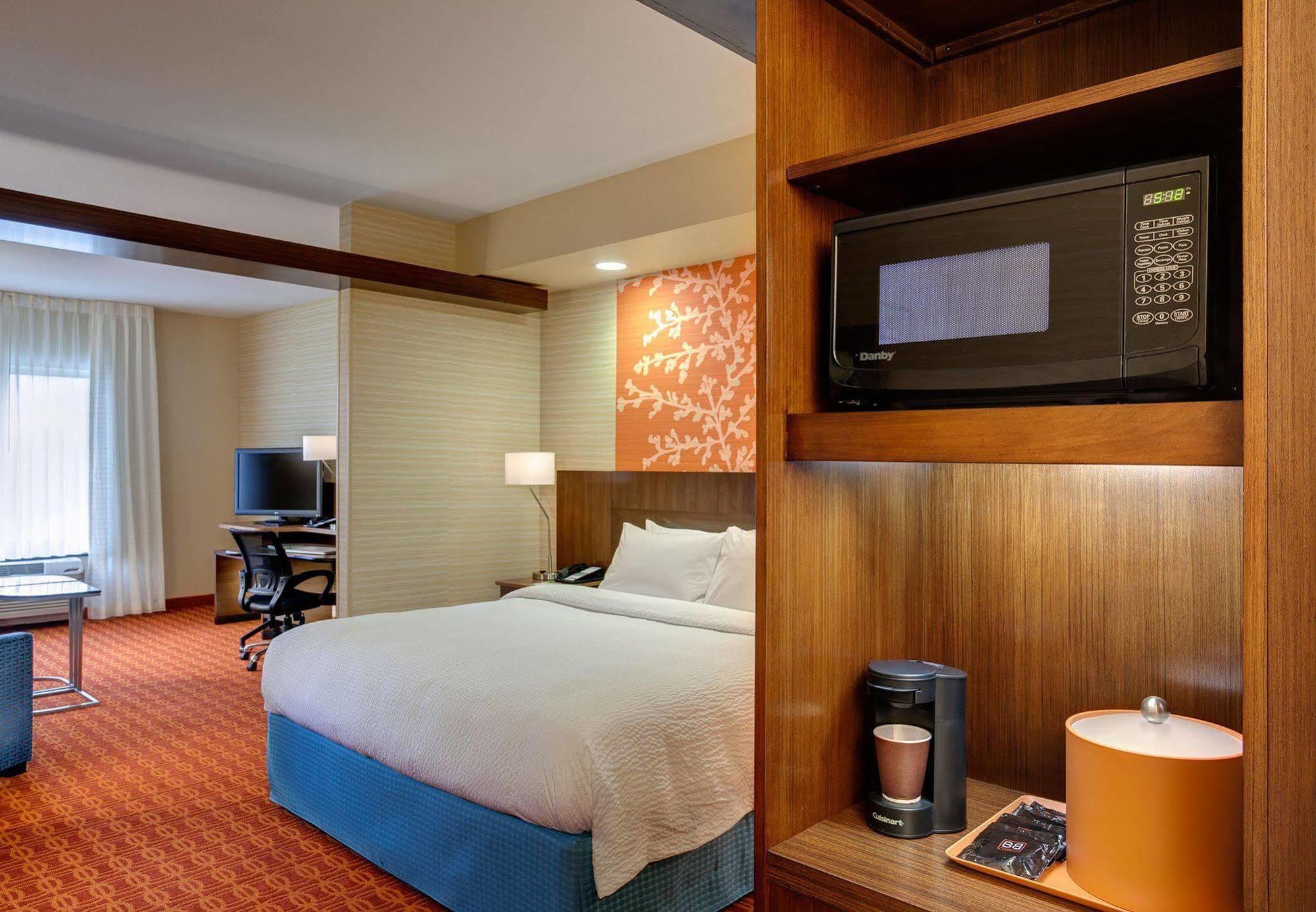 Fairfield Inn & Suites By Marriott Plattsburgh Eksteriør bilde
